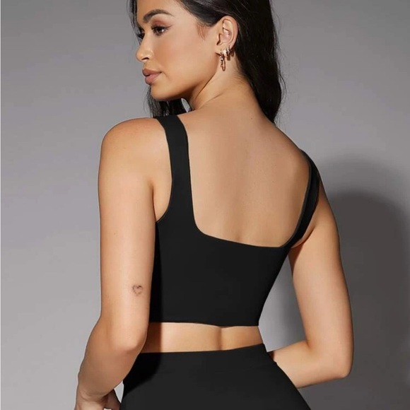 Black Square Neck Crop Top - Picture 2 of 5